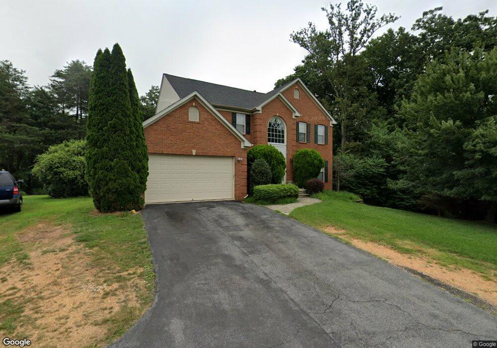 5706 Huckburn Ct, Laurel, MD 20707 - photo 1