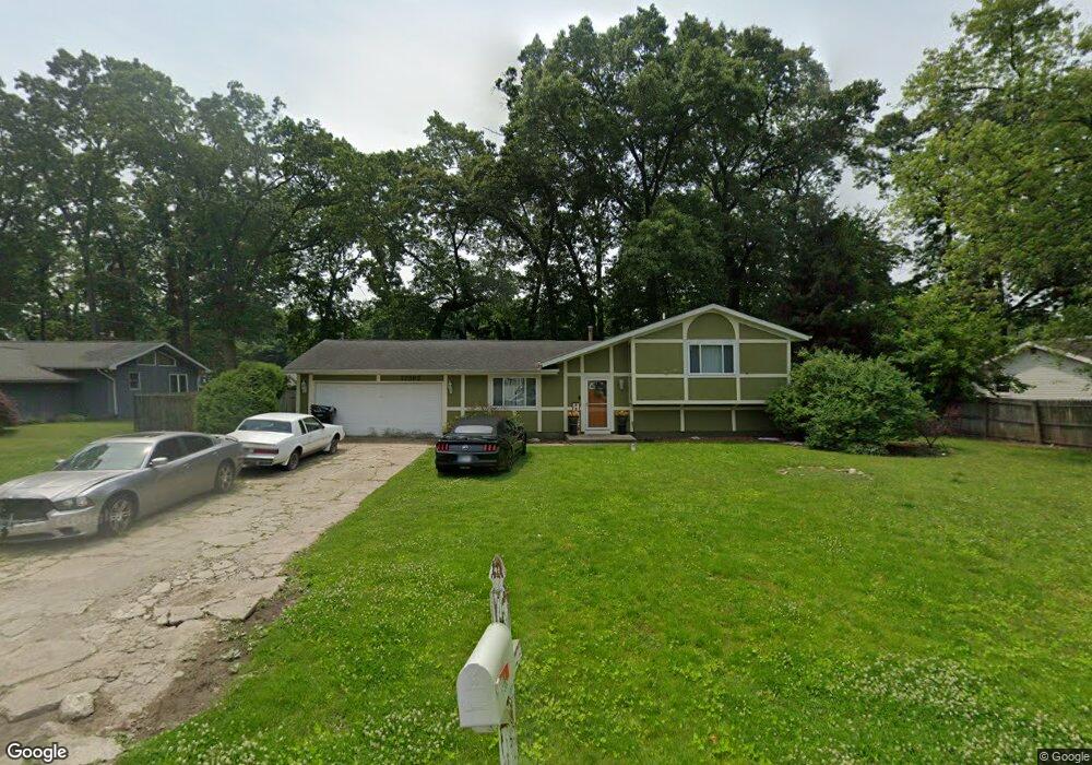 17382 Fleetwood Ln, South Bend, IN 46635 - photo 1