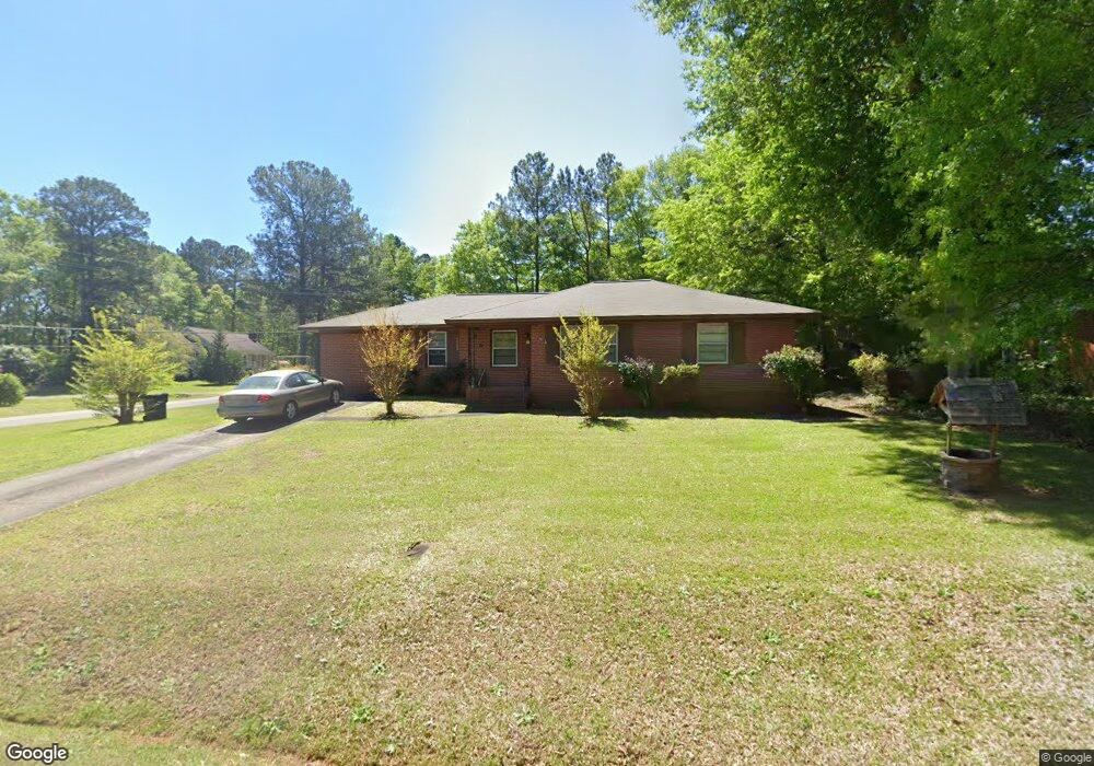 321 Poplar St, Barnesville, GA 30204 - photo 1