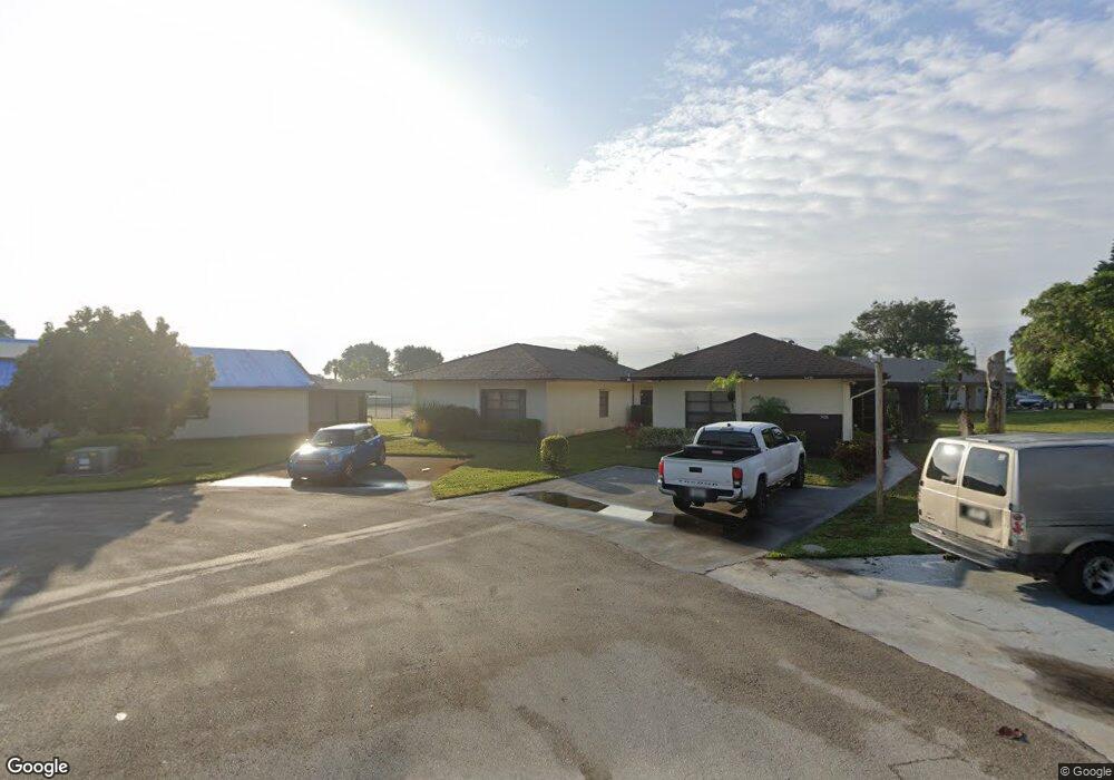 5434 Mendoza St unit 84A, West Palm Beach, FL 33415 - photo 1