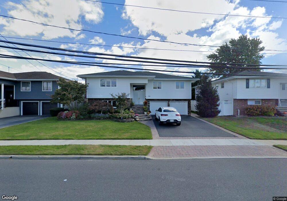 2983 Hewlett Ave, Merrick, NY 11566 - photo 1