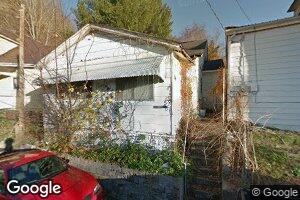 26 High St, Logan, WV 25601