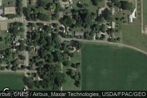 451 4th St S, Franklin, MN 55333