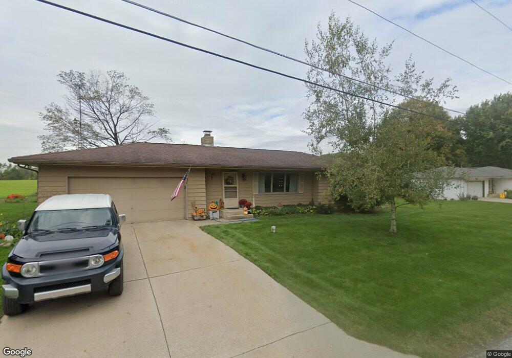 7752 N Mohawk Trail, Rolling Prairie, IN 46371 - photo 1