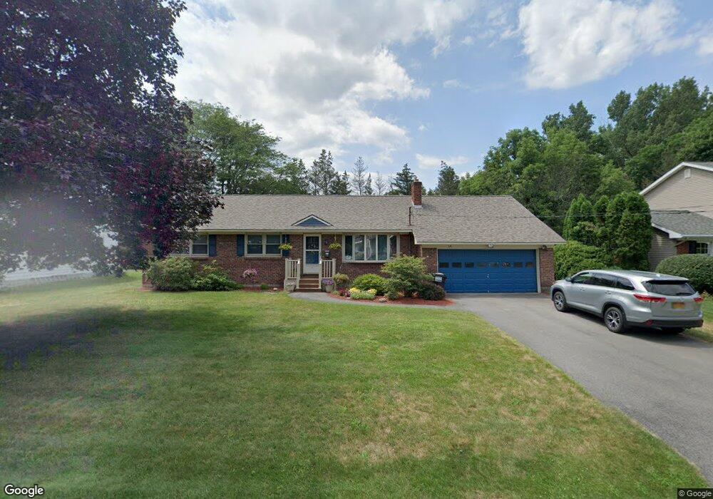 14 Evergreen Blvd, Schenectady, NY 12302 - photo 1