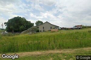 8104 N Scheider Rd, Freeport, IL 61032