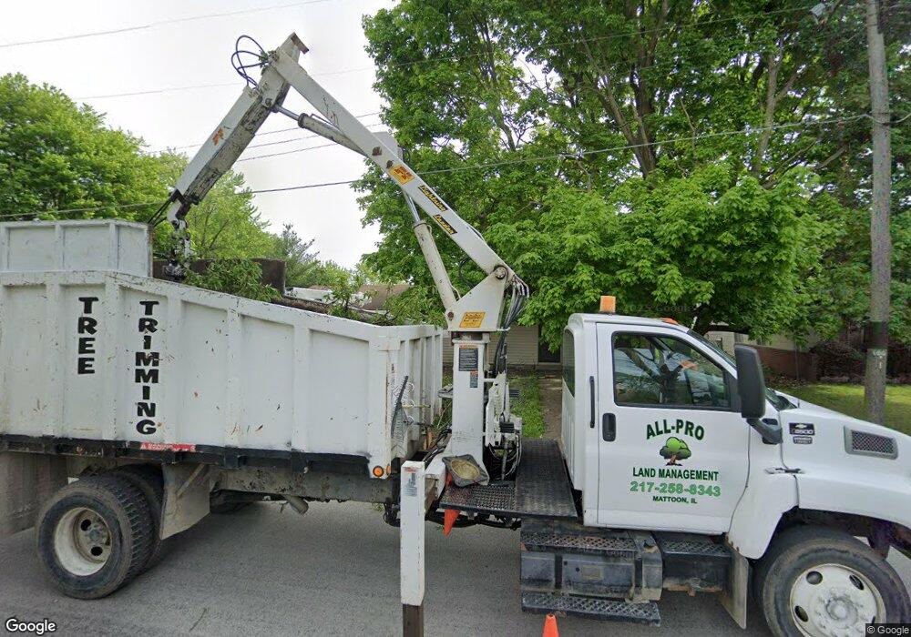 1300 S 3rd St, Mattoon, IL 61938 - photo 1