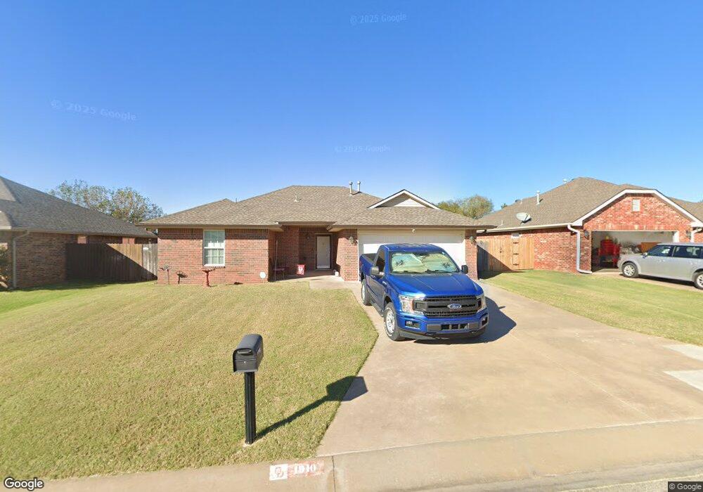 1910 Raintree Dr, Shawnee, OK 74804 - photo 1