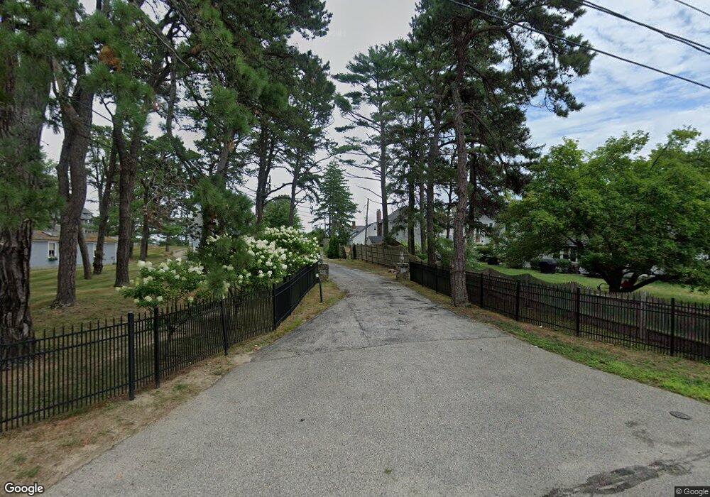 405 Seaside Ave, Saco, ME 04072 - photo 1