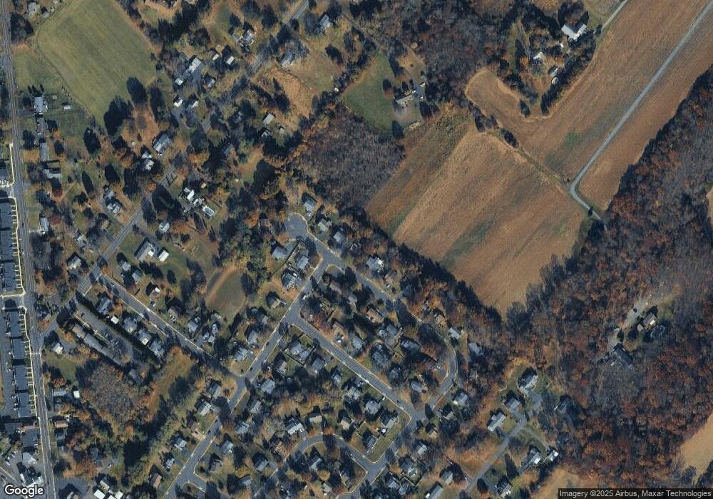 135 Olde Pilgrim Rd, Dublin, PA 18917 - photo 1