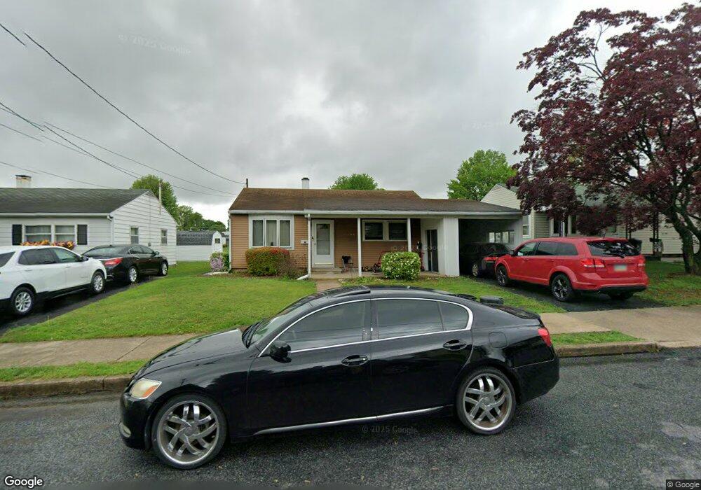 716 Chestnut St, Shoemakersville, PA 19555 - photo 1