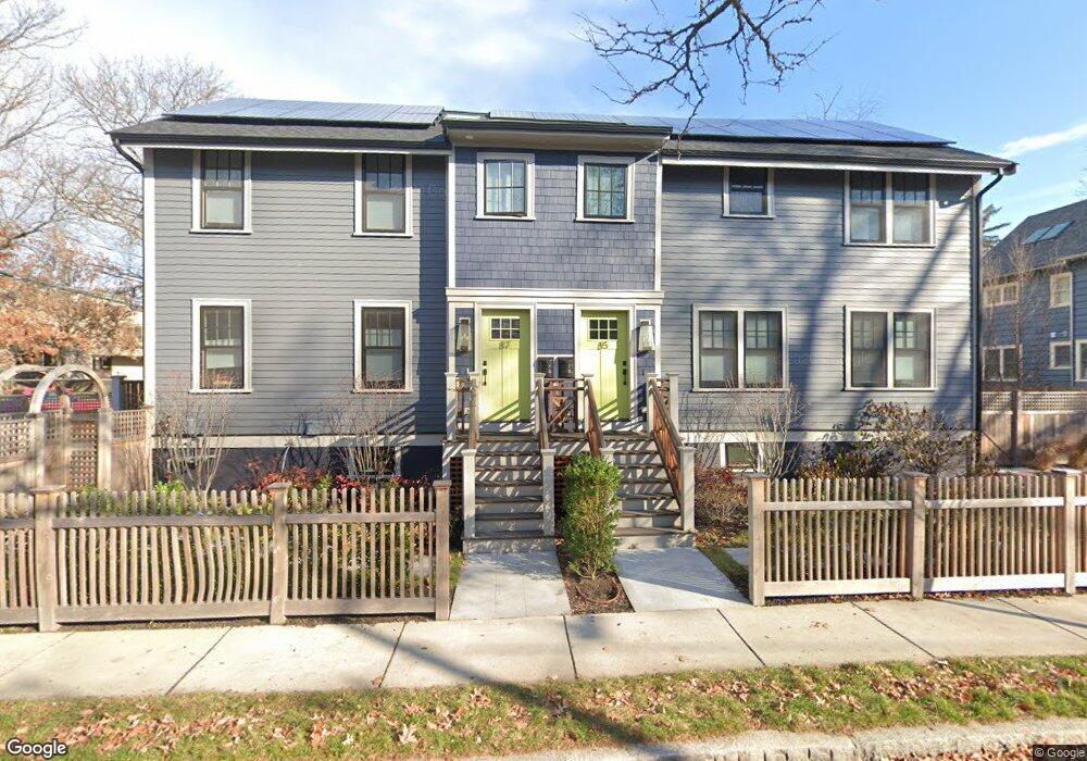 87 Standish St unit 87, Cambridge, MA 02138 - photo 1