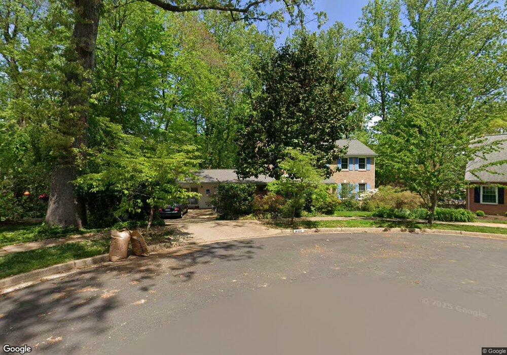 4902 Tarheel Way, Annandale, VA 22003 - photo 1