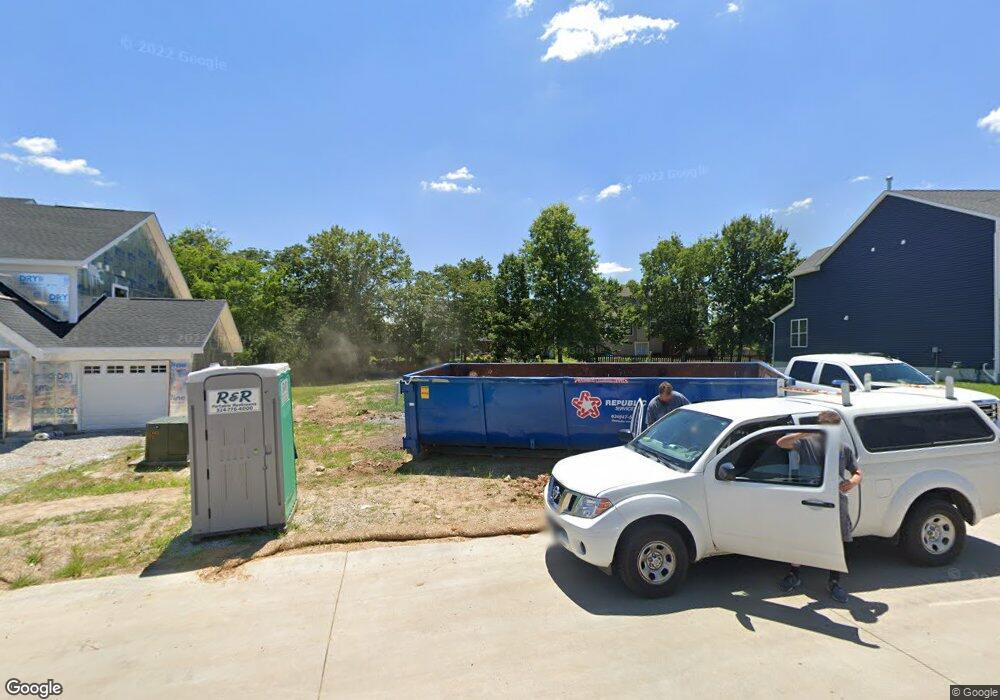 708 Kenmare Ct, O Fallon, MO 63368 - photo 1