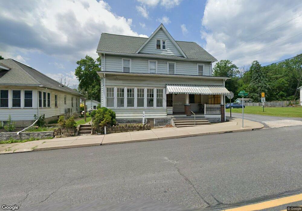 170 N Broadway unit C, Wind Gap, PA 18091 - photo 1