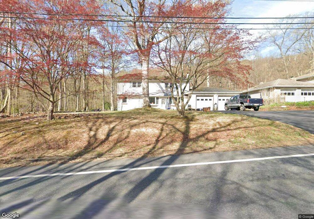 93 Awosting Rd, Hewitt, NJ 07421 - photo 1