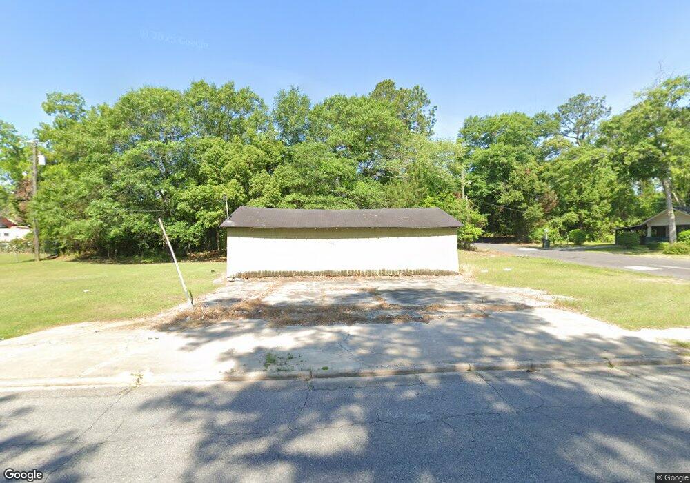 600 10th St SE, Moultrie, GA 31768 - photo 1