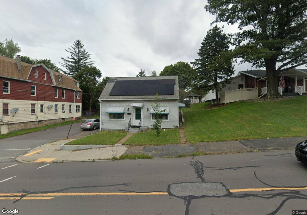 742 N Laurel St, Hazleton, PA 18201 - photo 1