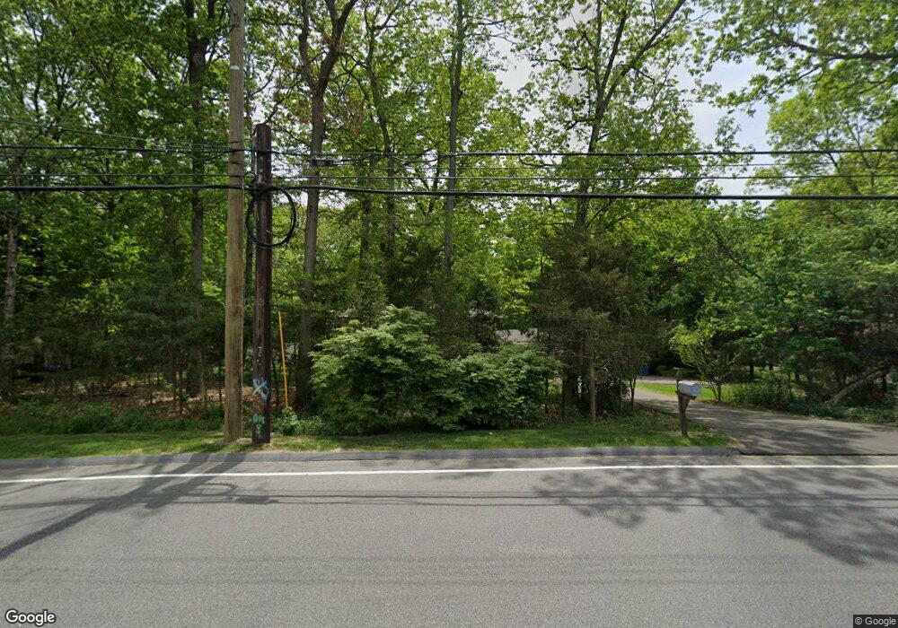 96 Strobel Rd, Trumbull, CT 06611 - photo 1