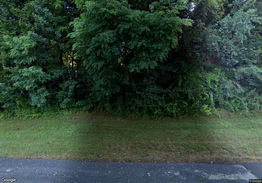 2 Hunts End Ln, Albany, NY 12211 - photo 1