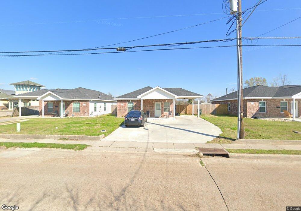 1308 Simmons St, Lake Charles, LA 70601 - photo 1
