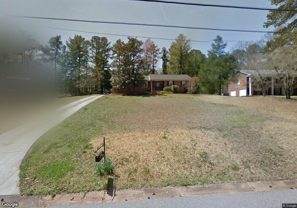 135 Devonshire Dr, Athens, GA 30606 - photo 1