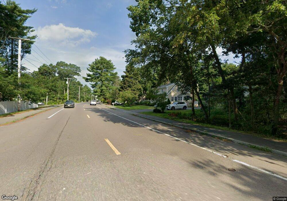 305 Hanover St, Hanover, MA 02339 - photo 1