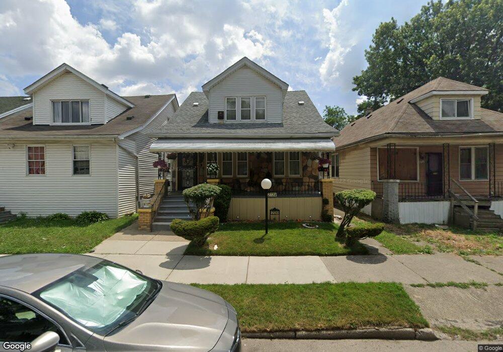 2124 Burnside St, HamtraMcK, MI 48212 - photo 1