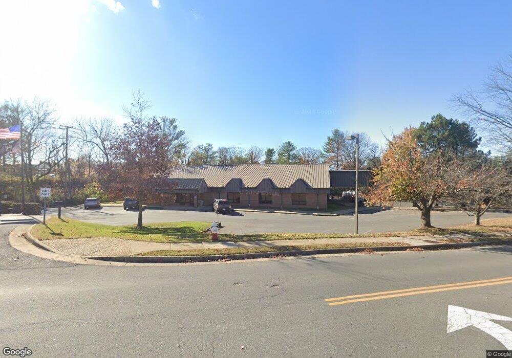 220 N Hatcher Ave, Purcellville, VA 20132 - photo 1