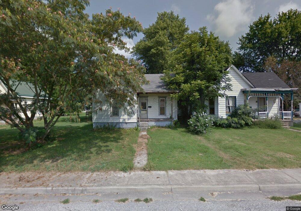 320 W Poplar St, Corydon, IN 47112 - photo 1