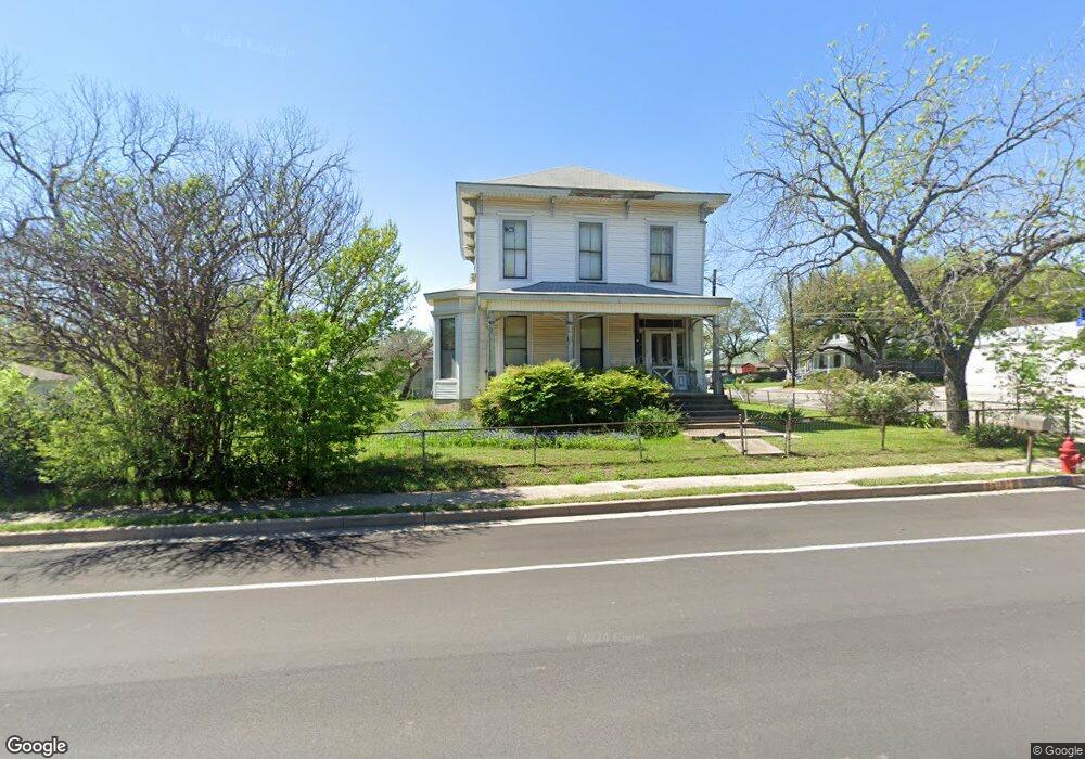 515 N Elm St, Weatherford, TX 76086 - photo 1