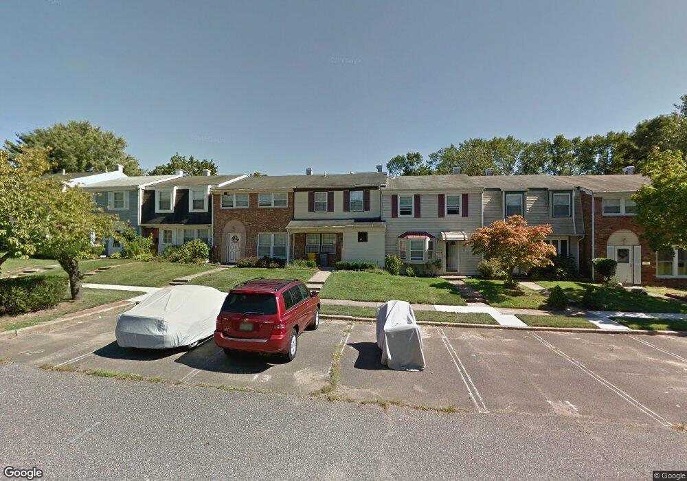 13 Farragut Ct, Willingboro, NJ 08046 - photo 1