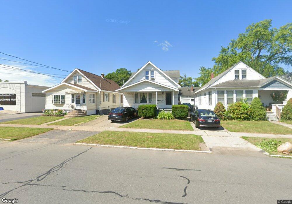 984 Vischer Ave, Schenectady, NY 12306 - photo 1