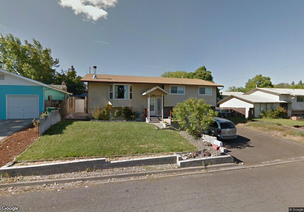 515 Delta St, Klamath Falls, OR 97601 - photo 1