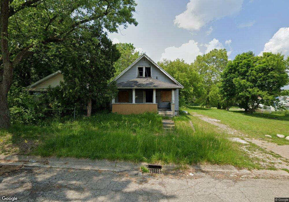 924 Mcqueen St, Flint, MI 48503 - photo 1