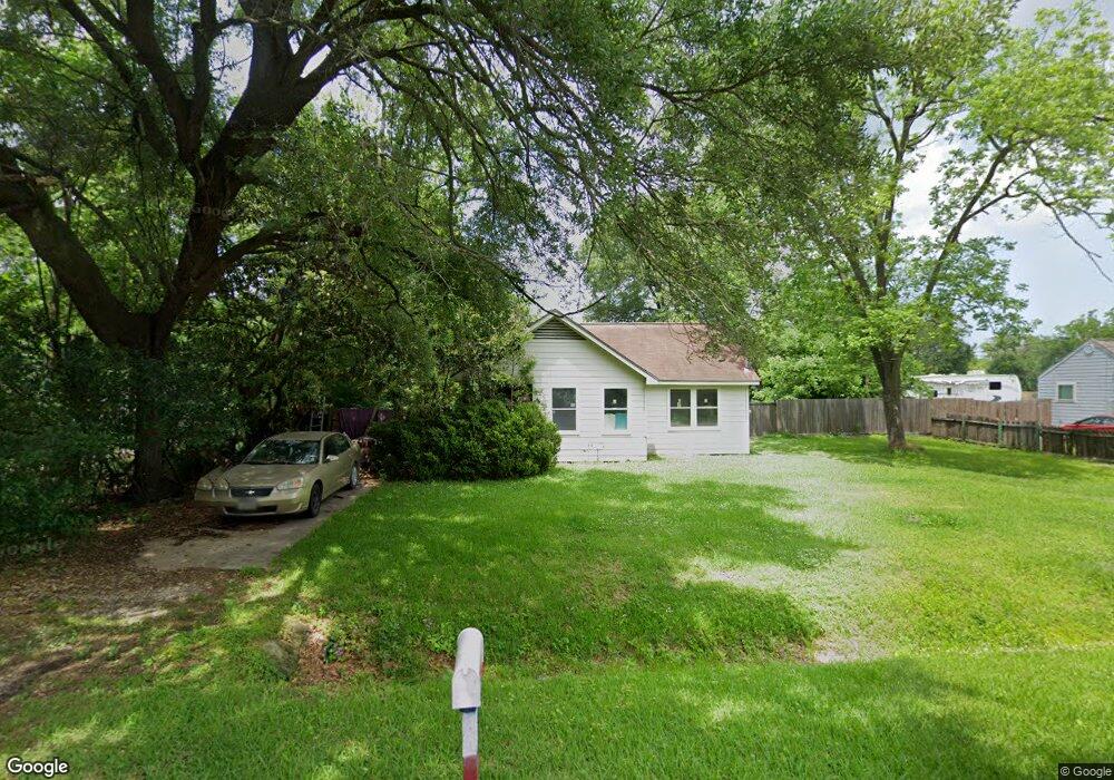 7203 Finch St, Houston, TX 77028 - photo 1