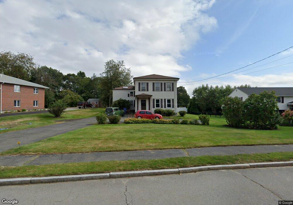 140 Harrington Rd, Waltham, MA 02452 - photo 1