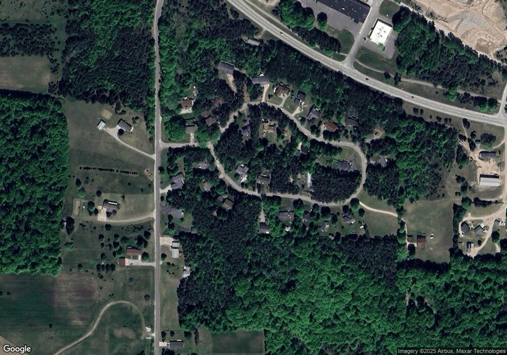 6168 Bayshore Woods Dr, Charlevoix, MI 49720 - photo 1