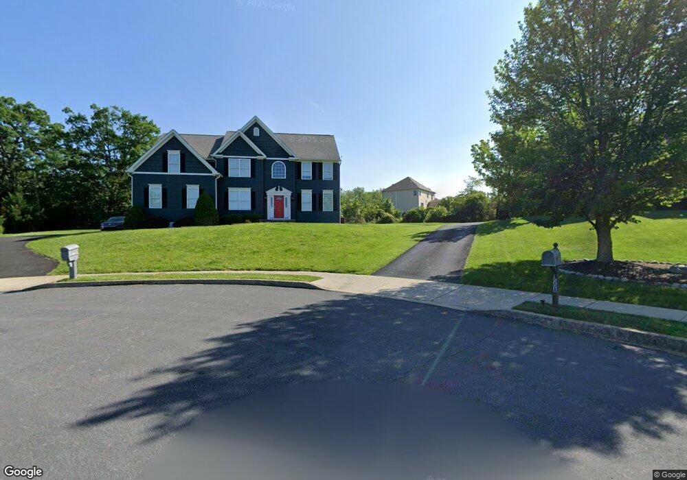 1009 Stevie Ln, Pennsburg, PA 18073 - photo 1