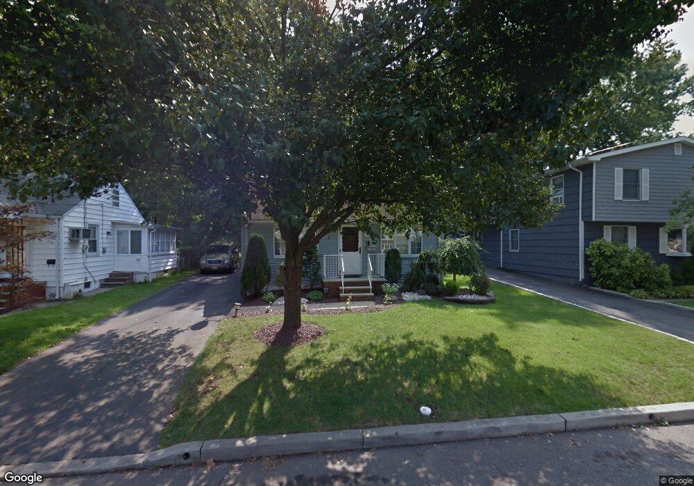 175 E Cliff Rd, Colonia, NJ 07067 - photo 1