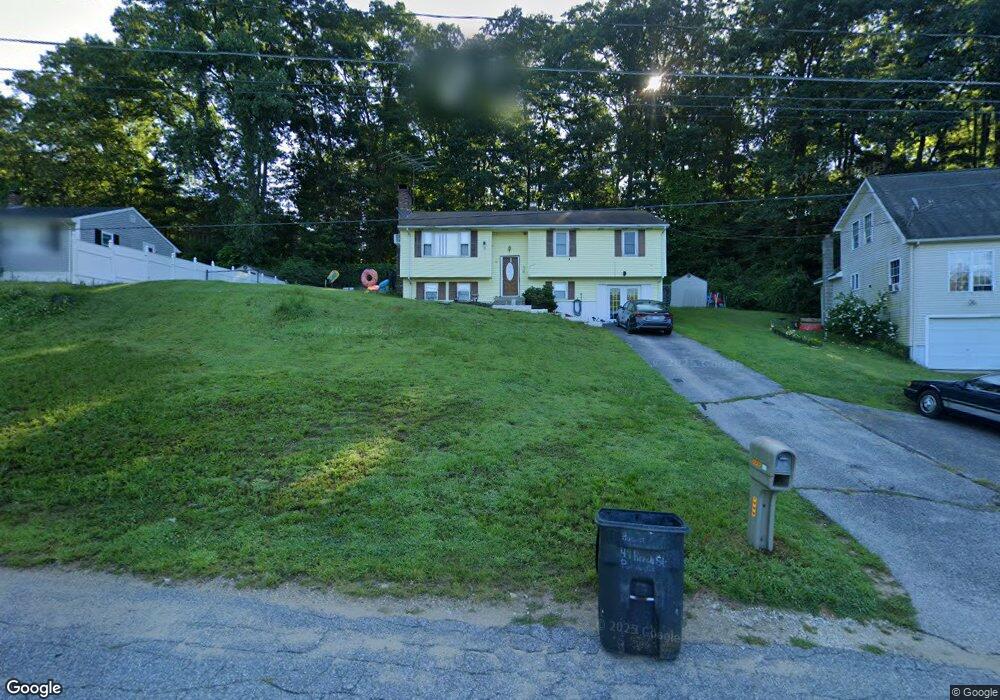 44 Keech St, Putnam, CT 06260 - photo 1