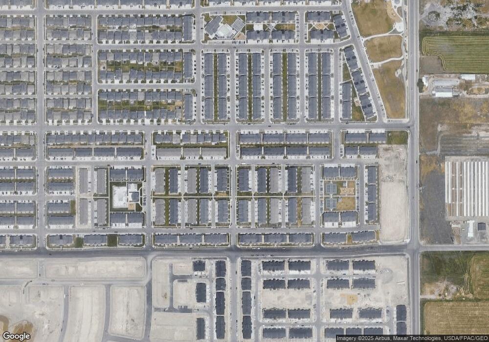 1639 N 3790 W unit 1934, Lehi, UT 84043 - photo 1