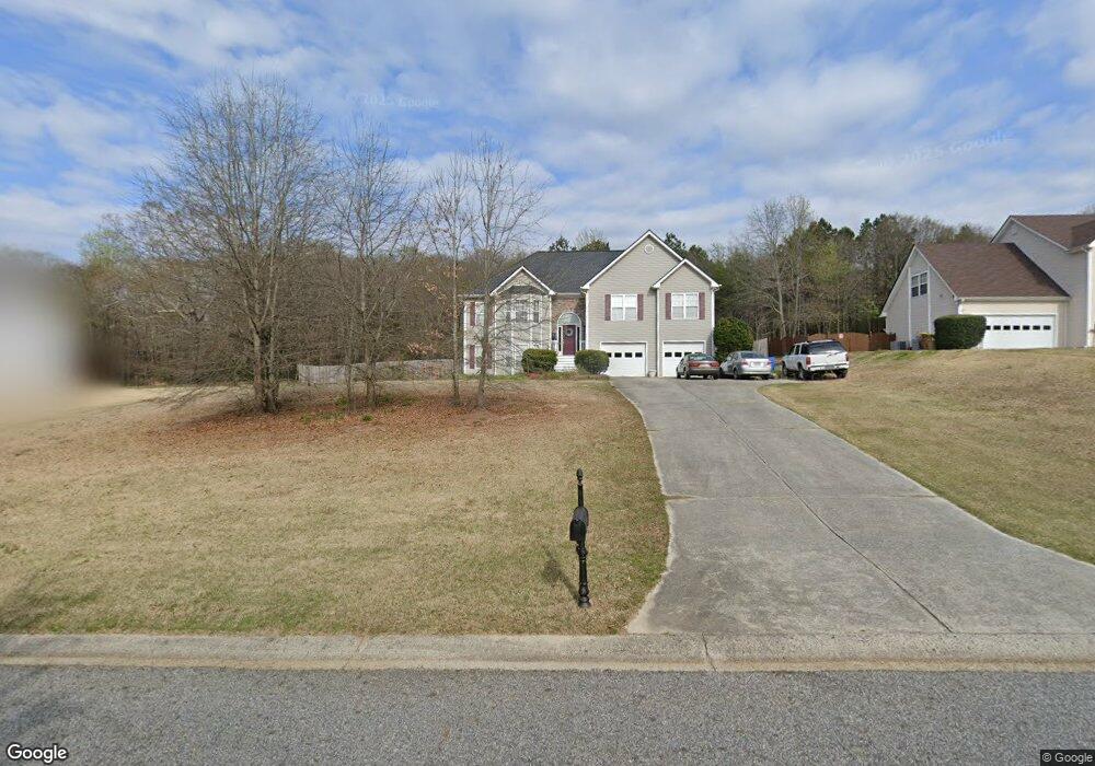 1713 Wyntercreek Ln, Hoschton, GA 30548 - photo 1