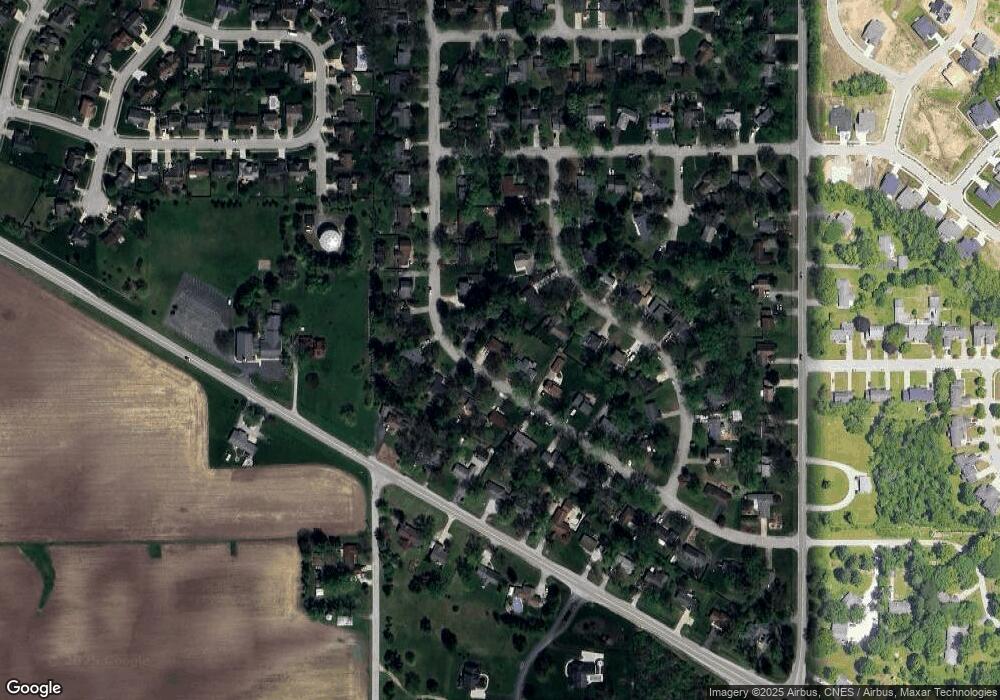 180 Blueberry Ln, West Lafayette, IN 47906 - photo 1