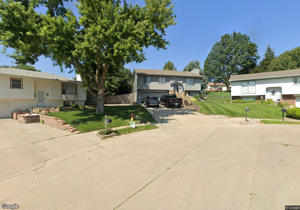 12995 Redman Cir, Omaha, NE 68164 - photo 1