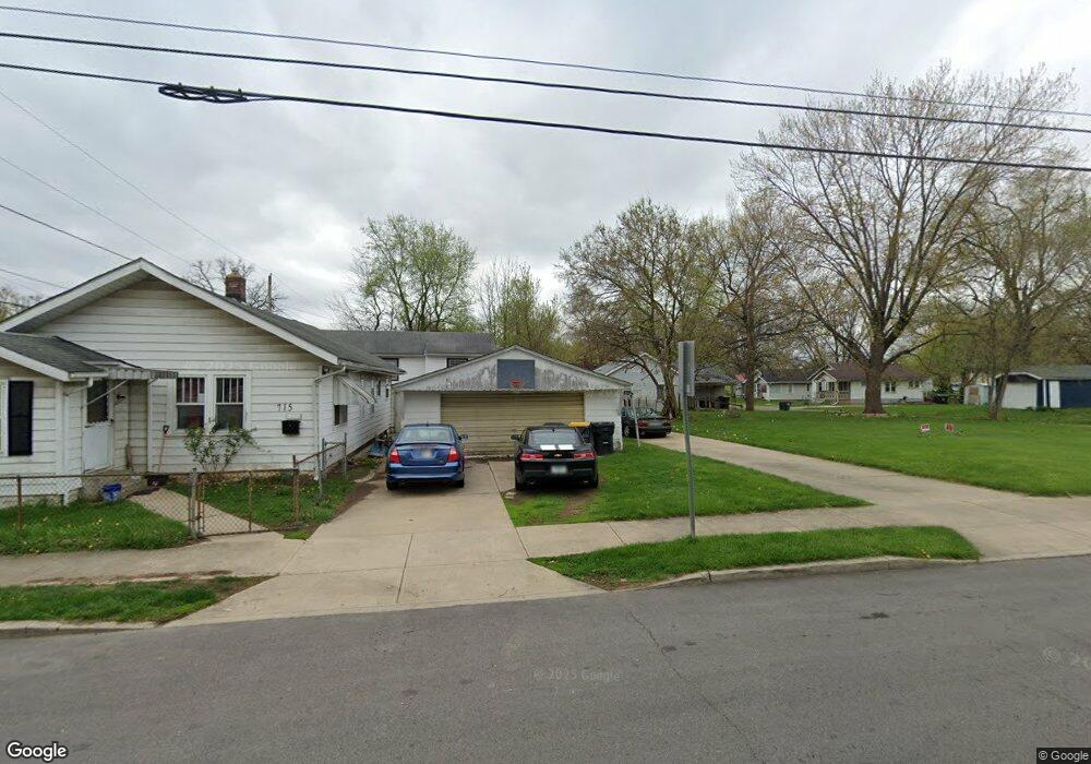 715 1/2 W 22nd St, Anderson, IN 46016 - photo 1