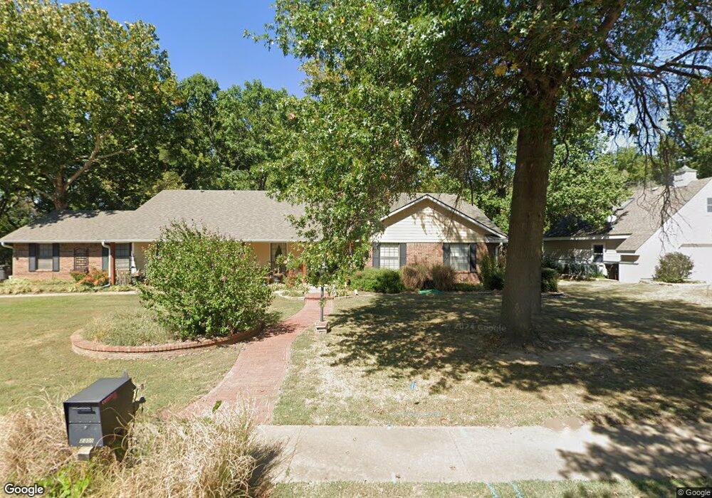 2300 Georgetown Dr, Bartlesville, OK 74006 - photo 1