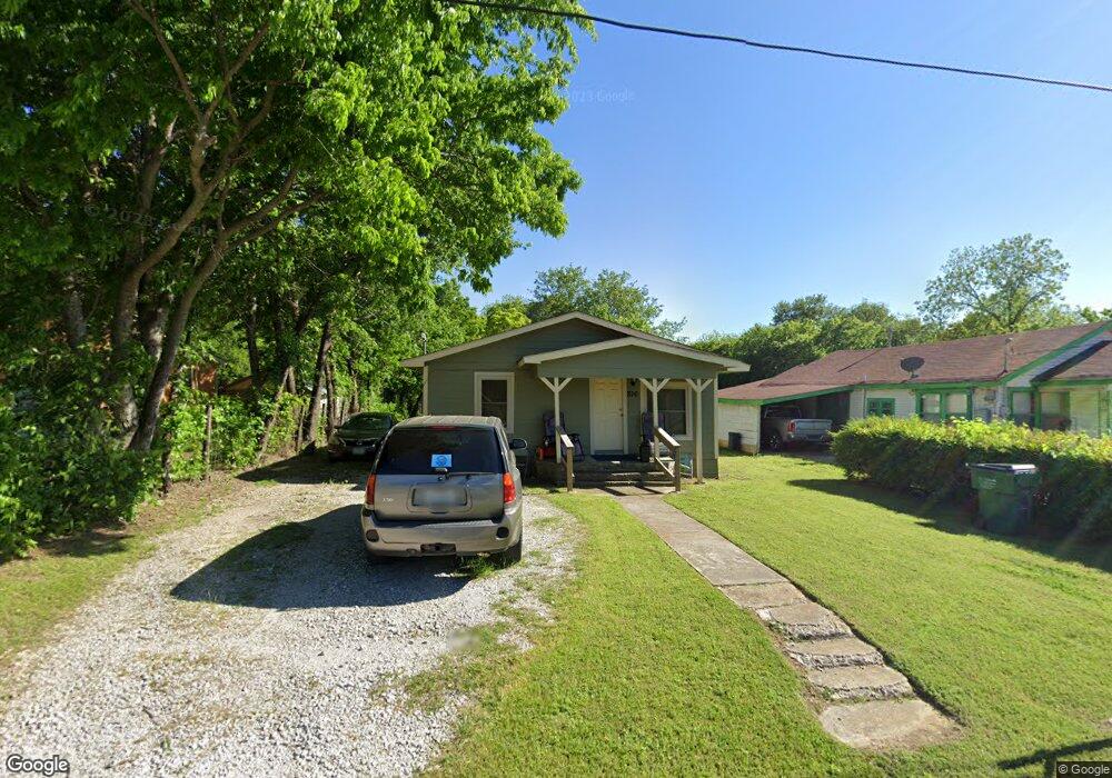 816 Truelove St, Gainesville, TX 76240 - photo 1