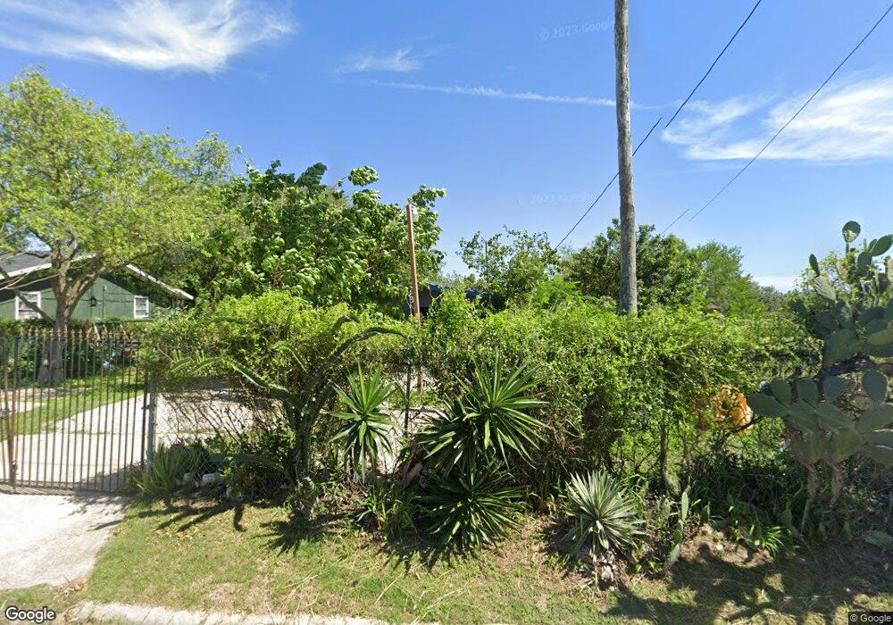 1718 W Mile 5 N, Weslaco, TX 78596 - photo 1