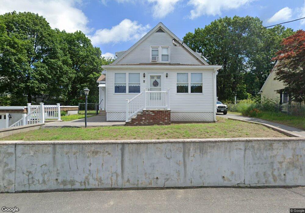 17 Gilmore St, Dracut, MA 01826 - photo 1